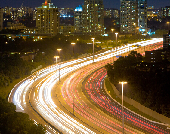 Indien forderte das Land auf, die Straßenbeleuchtung in LED-Straßenbeleuchtung zu ersetzen